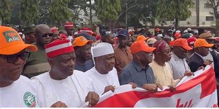 Abuja Stands Still For Mark, Atiku, Obi, Kwankwaso, Tambuwal, Amaechi, Save Democracy Protesters