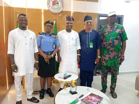 Alimosho LG Chairman Assures Police Of Support