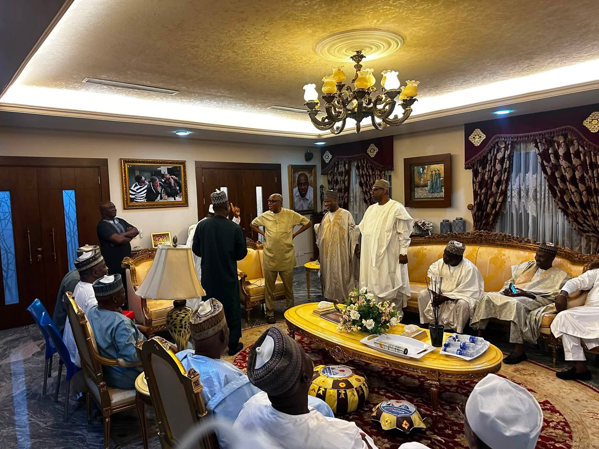 Buhari's Ministers Storm Rotimi Amaechi's Residence