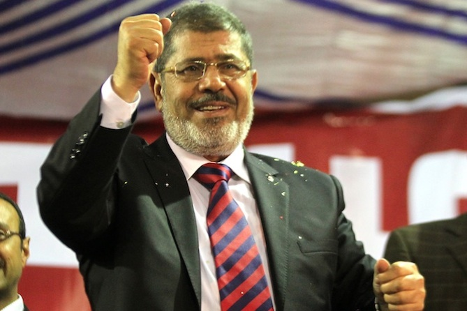 Court Suspends Mohamed Morsi's Murder Trial