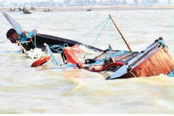 Boat Mishap, 39 Farmers Crossing River to Farmland Missing, 1 dead
