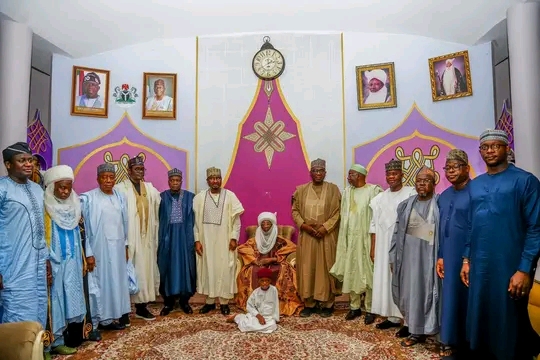 AbdulRazaq, Leads Buni, Yahaya, Namadi; DSP Jibrin, Sen Umar On Condolence Visit To Emir Of Ilorin