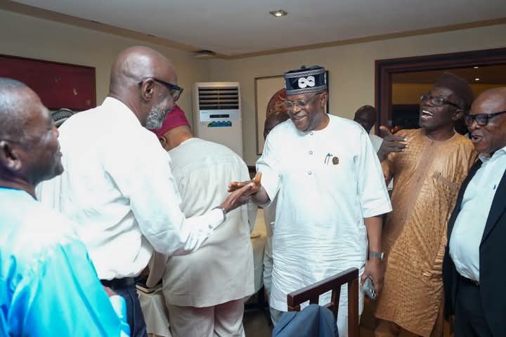 Faleke Reunites With Classmates, 47 Years After