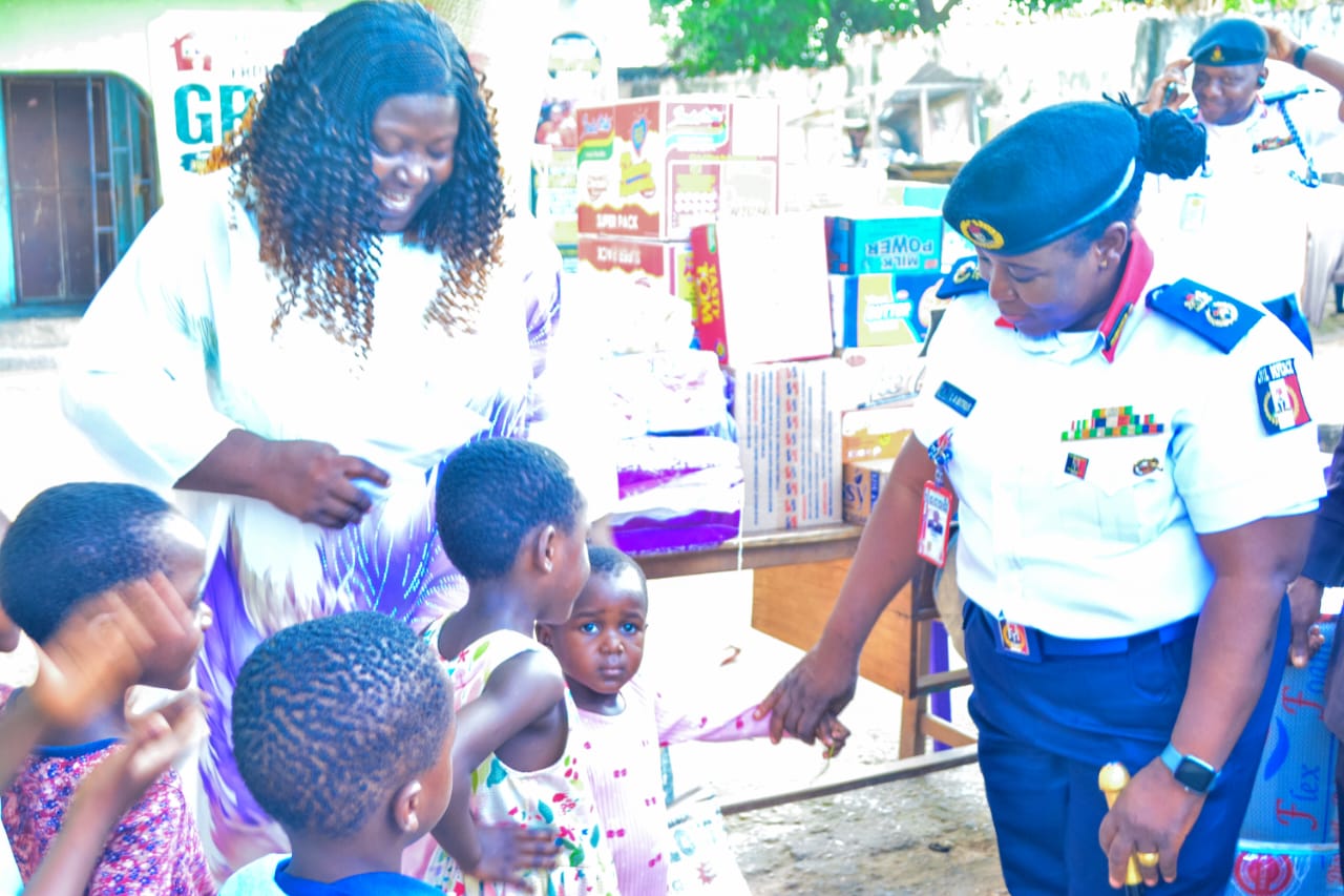 NSCDC Donates Humanitarian Items To Orphanage Home in Benue