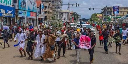 Oriire 39: Protesters Takeover Major Roads, Obstruct Traffic In Ibadan