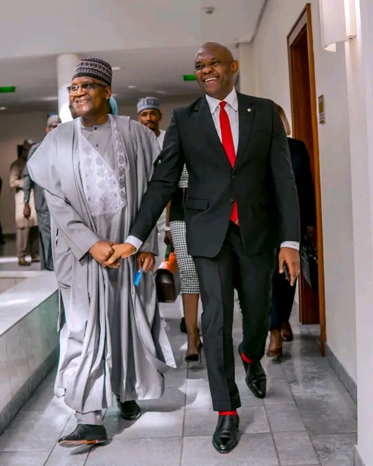 Tony Elumelu Pays Tribute To Aliko Dangote